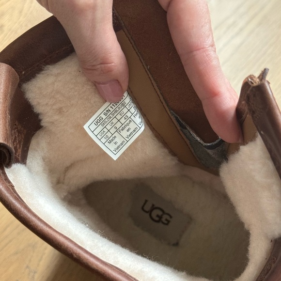 UGG Men's Kennen Waterproof Boot - Brown Leather - Size 10 - Like New - Picture 10 of 12